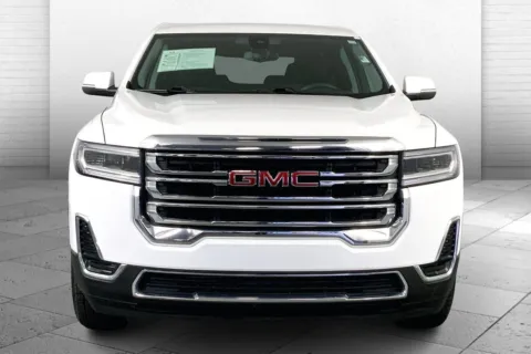 Photos of 2023 GMC Acadia SLE for sale in Independence, MO at Cable Dahmer Buick GMC of Independence