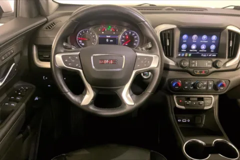 More photos of 2024 GMC Terrain SLT at Cable Dahmer Buick GMC of Independence, MO