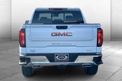 More photos of 2026 GMC Sierra 1500 SLT at Cable Dahmer Buick GMC of Independence, MO