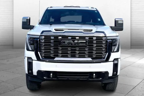 Photos of 2024 GMC Sierra 2500 HD Denali Ultimate for sale in Independence, MO at Cable Dahmer Buick GMC of Independence