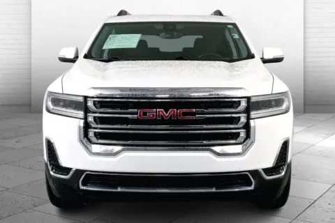 Photos of 2023 GMC Acadia SLE for sale in Independence, MO at Cable Dahmer Buick GMC of Independence