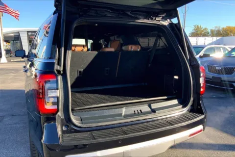 More photos of 2023 Ford Expedition Max Platinum at Cable Dahmer Buick GMC of Independence, MO