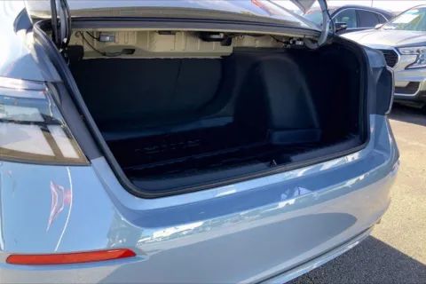 More photos of 2024 Honda Civic Si 4DR MT at Cable Dahmer Buick GMC of Independence, MO