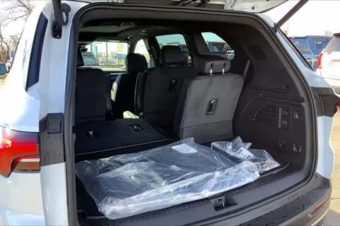 More photos of 2026 Buick Enclave Preferred at Cable Dahmer Buick GMC of Independence, MO