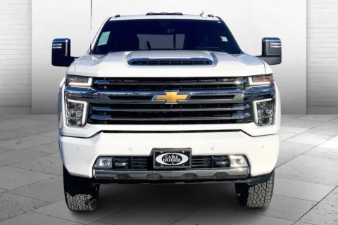 Photos of 2022 Chevrolet Silverado 3500 HD High Country for sale in Independence, MO at Cable Dahmer Buick GMC of Independence