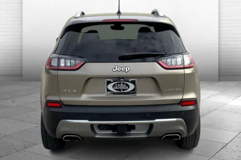 Another view of 2019 Jeep Cherokee Limited for sale in Kansas City, MO at Cable Dahmer Cadillac of Kansas City