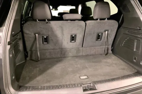 More photos of 2025 GMC Acadia Elevation at Cable Dahmer Cadillac of Kansas City, MO