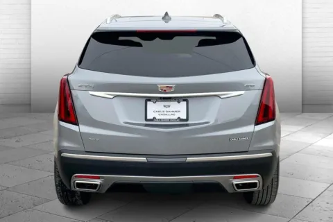 Another view of 2025 Cadillac XT5 Premium Luxury for sale in Kansas City, MO at Cable Dahmer Cadillac of Kansas City