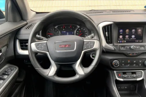 More photos of 2024 GMC Terrain SLE at Cable Dahmer Cadillac of Kansas City, MO