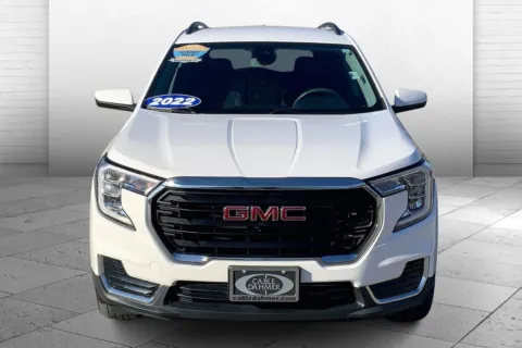 Photos of 2022 GMC Terrain SLE for sale in Kansas City, MO at Cable Dahmer Cadillac of Kansas City