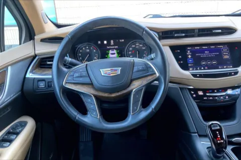 More photos of 2022 Cadillac XT5 Premium Luxury at Cable Dahmer Cadillac of Kansas City, MO