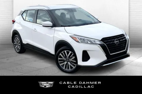 White 2024 Nissan Kicks SV for sale in Kansas City, MO