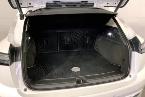 More photos of 2023 Buick Envision Avenir at Cable Dahmer Cadillac of Kansas City, MO