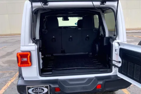 More photos of 2021 Jeep Wrangler Unlimited Sport S at Cable Dahmer Cadillac of Kansas City, MO