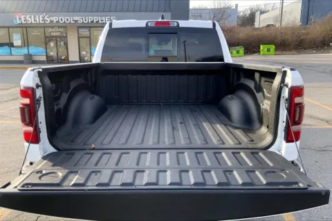 More photos of 2022 RAM 1500 Laramie at Cable Dahmer Cadillac of Kansas City, MO