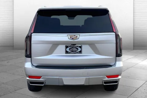 Another view of 2021 Cadillac Escalade Premium Luxury for sale in Kansas City, MO at Cable Dahmer Cadillac of Kansas City