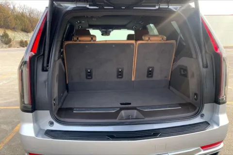 More photos of 2021 Cadillac Escalade Premium Luxury at Cable Dahmer Cadillac of Kansas City, MO