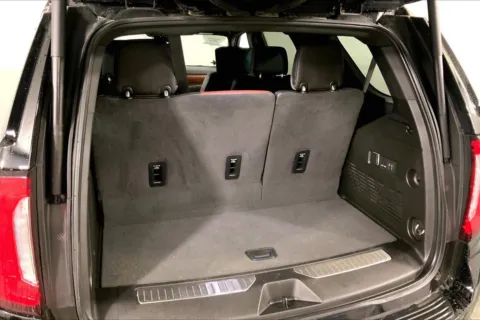 More photos of 2024 GMC Yukon Denali Ultimate at Cable Dahmer Cadillac of Kansas City, MO