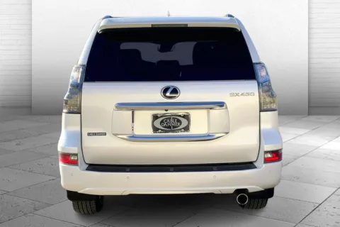 Another view of 2023 Lexus GX 460 Luxury for sale in Kansas City, MO at Cable Dahmer Cadillac of Kansas City