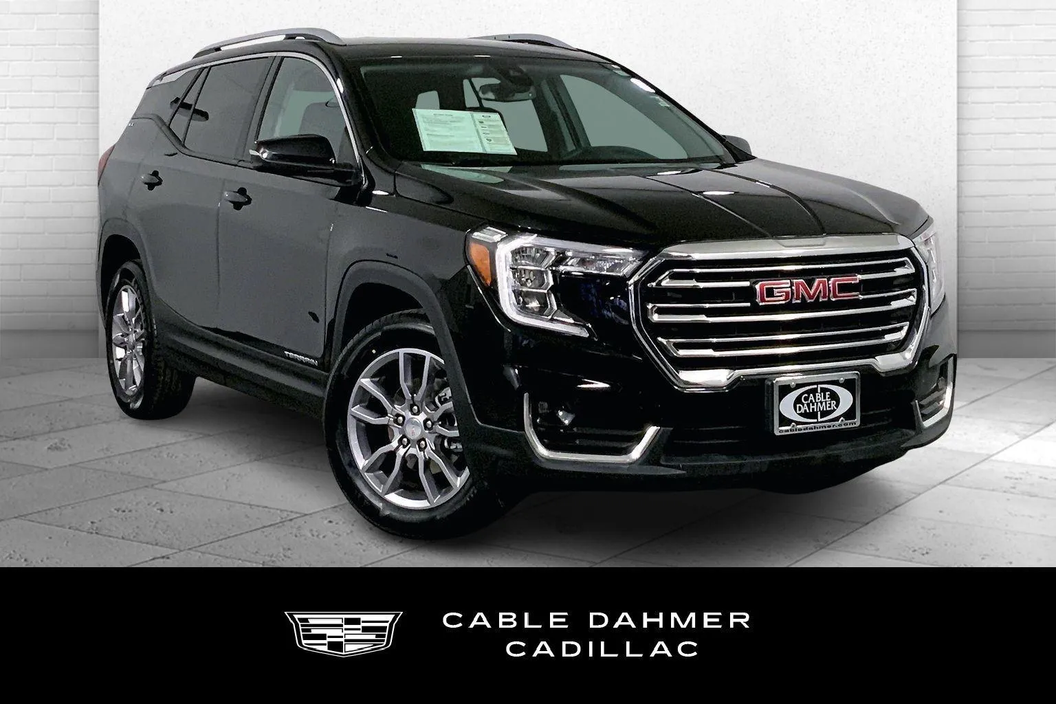 Black 2024 GMC Terrain SLT for sale in Kansas City, MO