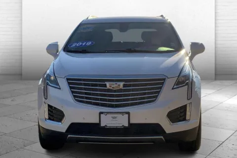 Photos of 2019 Cadillac XT5 Platinum AWD for sale in Kansas City, MO at Cable Dahmer Cadillac of Kansas City