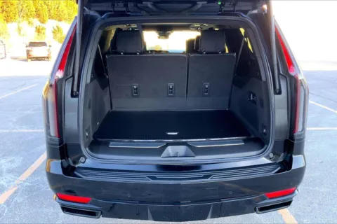 More photos of 2023 Cadillac Escalade ESV Sport Platinum at Cable Dahmer Cadillac of Kansas City, MO