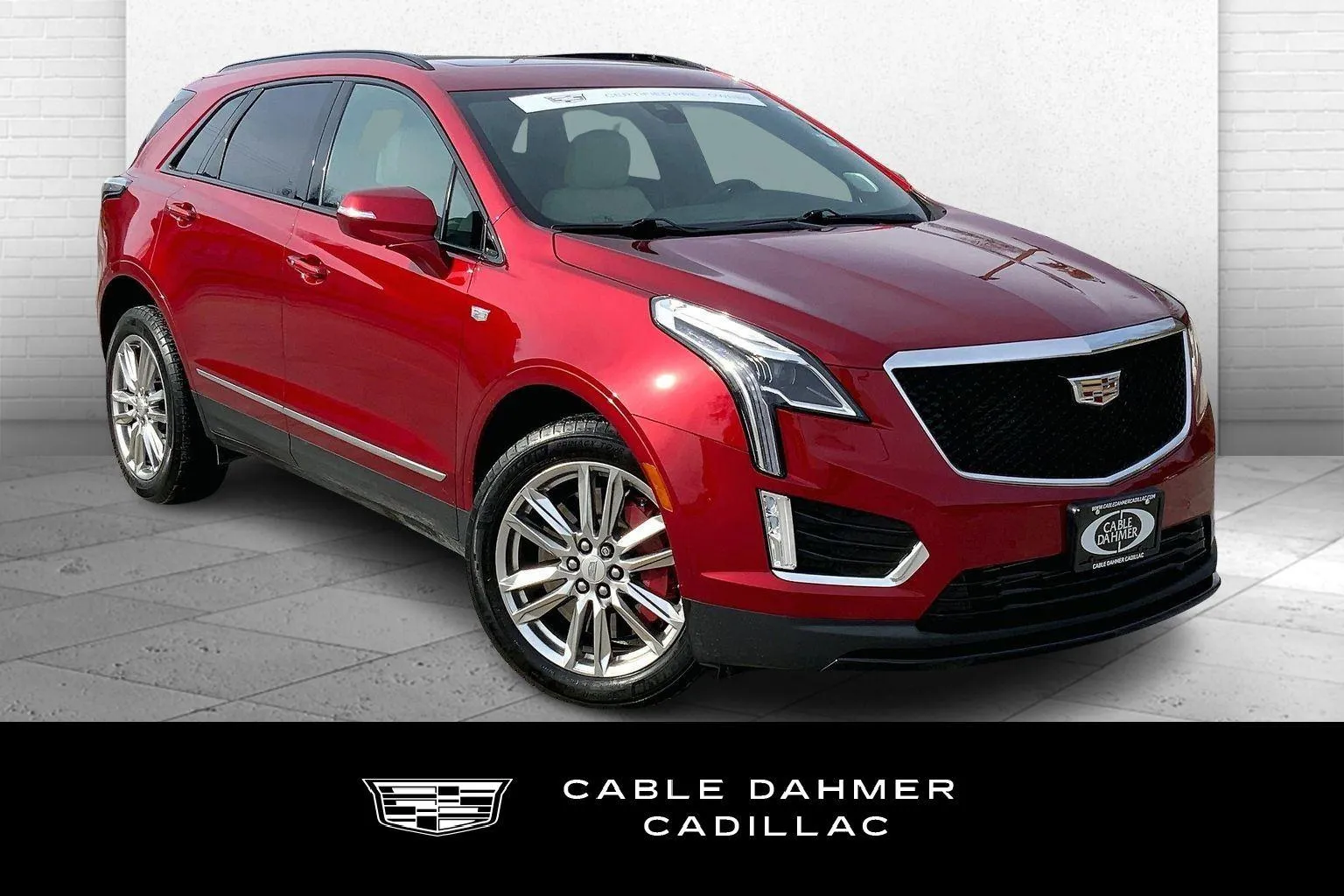 Red 2022 Cadillac XT5 Sport for sale in Kansas City, MO