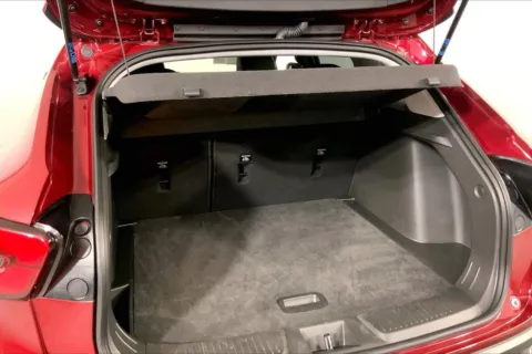 More photos of 2025 Chevrolet Trax LT at Cable Dahmer Cadillac of Kansas City, MO