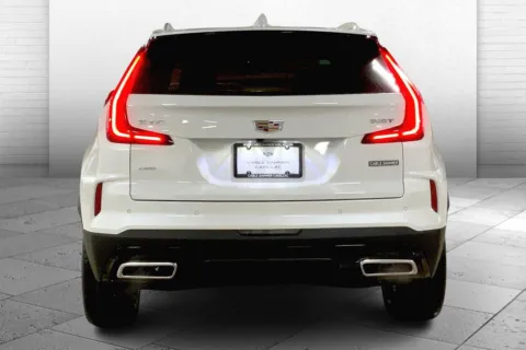 More photos of 2025 Cadillac XT4 AWD Premium Luxury at Cable Dahmer Cadillac of Kansas City, MO