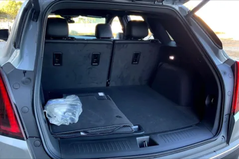 More photos of 2025 Cadillac XT5 FWD Luxury at Cable Dahmer Cadillac of Kansas City, MO