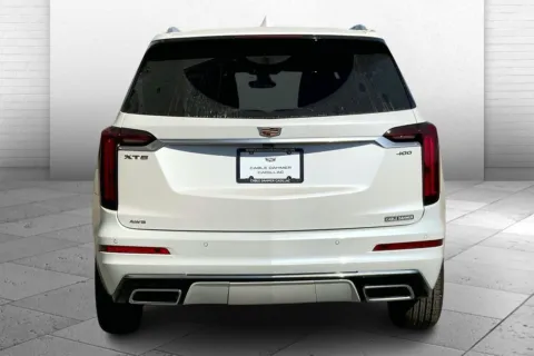 More photos of 2025 Cadillac XT6 AWD Premium Luxury at Cable Dahmer Cadillac of Kansas City, MO