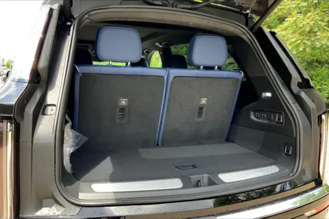 More photos of 2026 CADILLAC VISTIQ Premium Luxury at Cable Dahmer Cadillac of Kansas City, MO