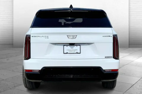 More photos of 2025 CADILLAC ESCALADE IQ Sport 2 at Cable Dahmer Cadillac of Kansas City, MO