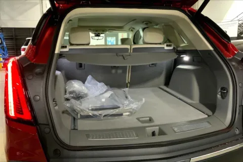 More photos of 2025 Cadillac XT5 AWD Premium Luxury at Cable Dahmer Cadillac of Kansas City, MO