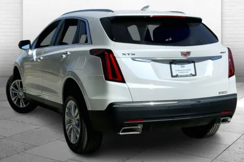 Another view of 2025 Cadillac XT5 FWD Luxury for sale in Kansas City, MO at Cable Dahmer Cadillac of Kansas City