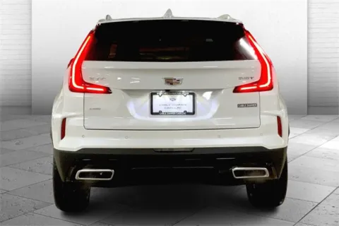 More photos of 2025 Cadillac XT4 Premium Luxury at Cable Dahmer Cadillac of Kansas City, MO