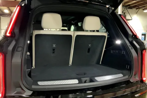More photos of 2026 CADILLAC VISTIQ Sport at Cable Dahmer Cadillac of Kansas City, MO