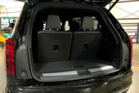 More photos of 2025 Cadillac XT6 AWD Premium Luxury at Cable Dahmer Cadillac of Kansas City, MO