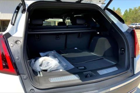 More photos of 2025 Cadillac XT5 AWD Premium Luxury at Cable Dahmer Cadillac of Kansas City, MO