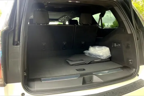 More photos of 2025 Cadillac Escalade ESV Sport Platinum at Cable Dahmer Cadillac of Kansas City, MO