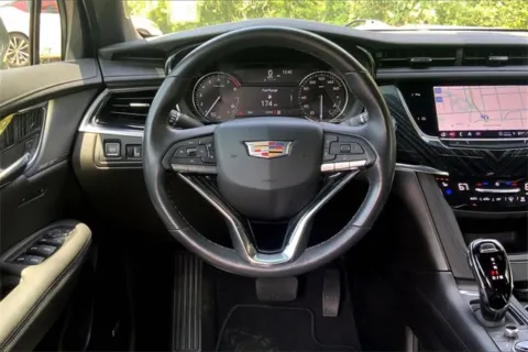 More photos of 2023 Cadillac XT6 Premium Luxury at Cable Dahmer Cadillac of Kansas City, MO