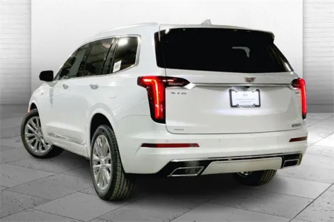 Another view of 2025 Cadillac XT6 Premium Luxury for sale in Kansas City, MO at Cable Dahmer Cadillac of Kansas City