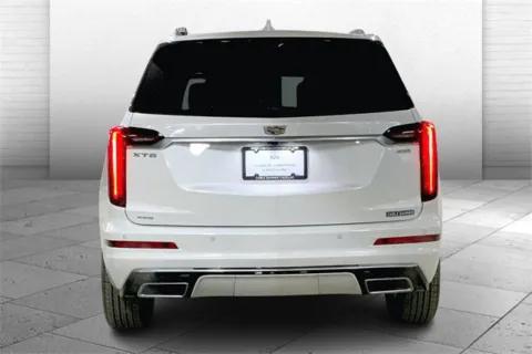 More photos of 2025 Cadillac XT6 Premium Luxury at Cable Dahmer Cadillac of Kansas City, MO
