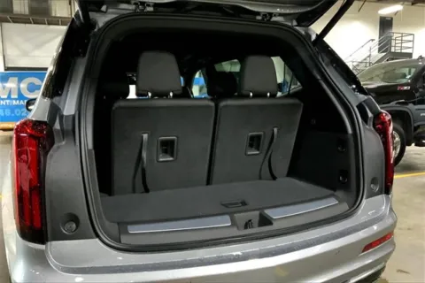More photos of 2025 Cadillac XT6 Luxury at Cable Dahmer Cadillac of Kansas City, MO