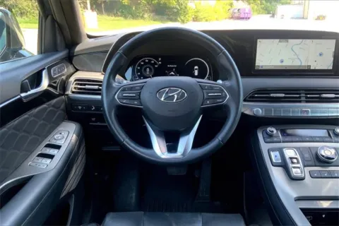 More photos of 2022 Hyundai Palisade Calligraphy at Cable Dahmer Cadillac of Kansas City, MO