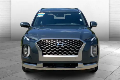 Photos of 2022 Hyundai Palisade Calligraphy for sale in Kansas City, MO at Cable Dahmer Cadillac of Kansas City