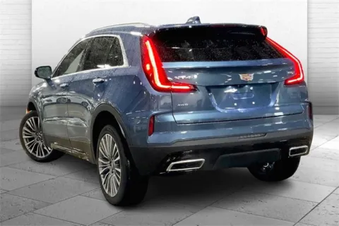 Another view of 2025 Cadillac XT4 Premium Luxury for sale in Kansas City, MO at Cable Dahmer Cadillac of Kansas City