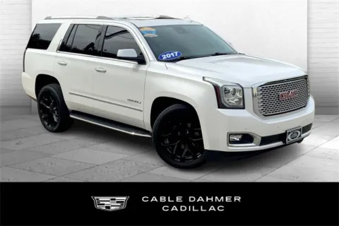 White 2017 GMC Yukon Denali for sale in Kansas City, MO