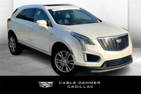 White 2022 Cadillac XT5 Premium Luxury for sale in Kansas City, MO