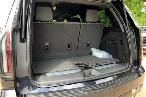 More photos of 2025 Cadillac Escalade Premium Luxury at Cable Dahmer Cadillac of Kansas City, MO